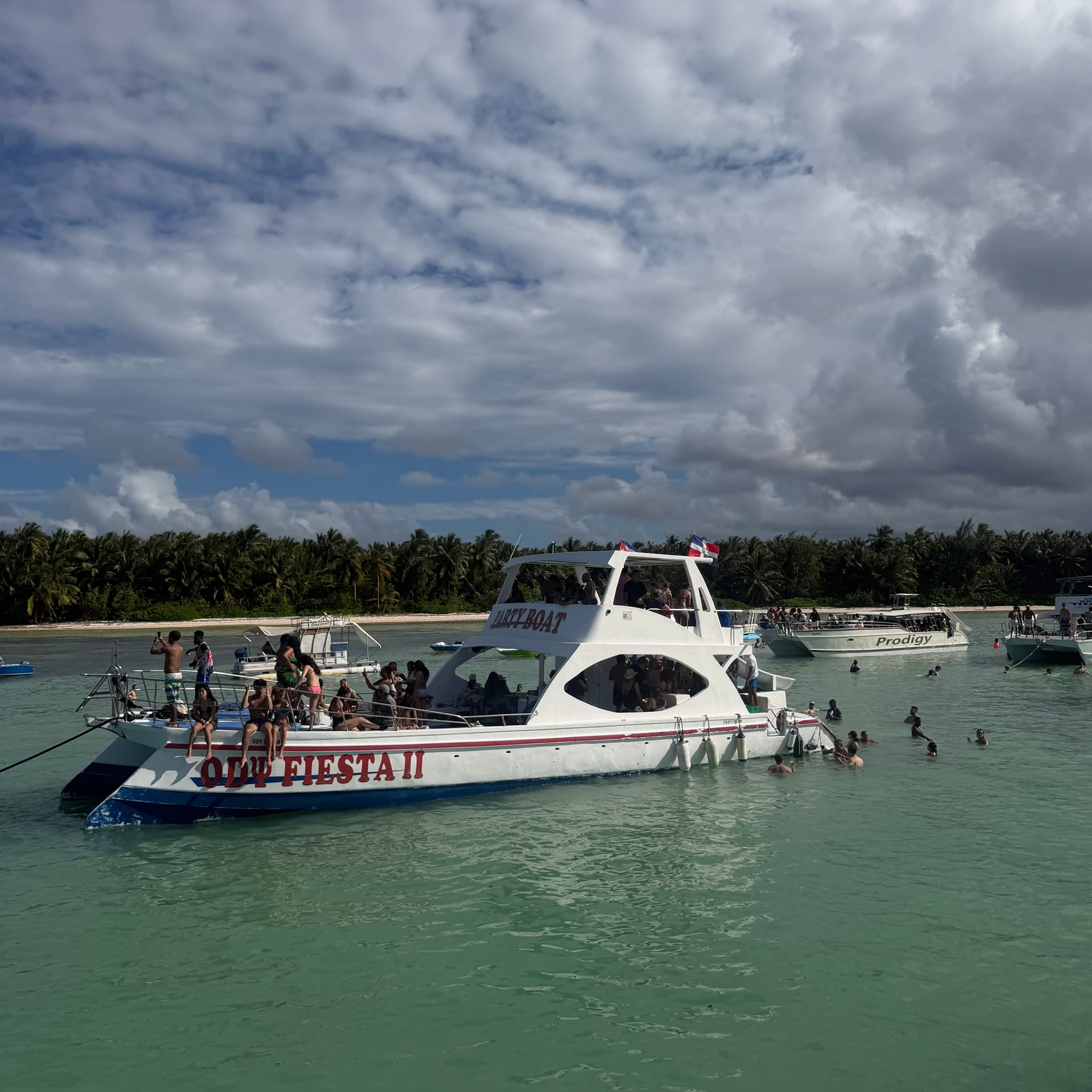 Party Boat — Fiesta en el Mar photo 7